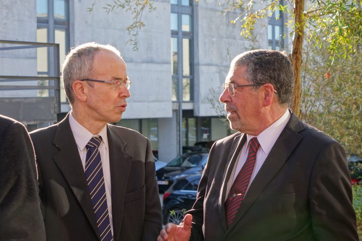 ipn e critical 22 Custom